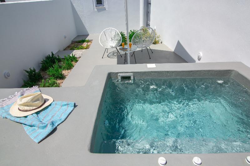 Apanomeria Boutique Residence 이아 외부 사진