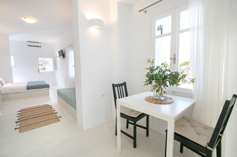 Apanomeria Boutique Residence 이아 외부 사진